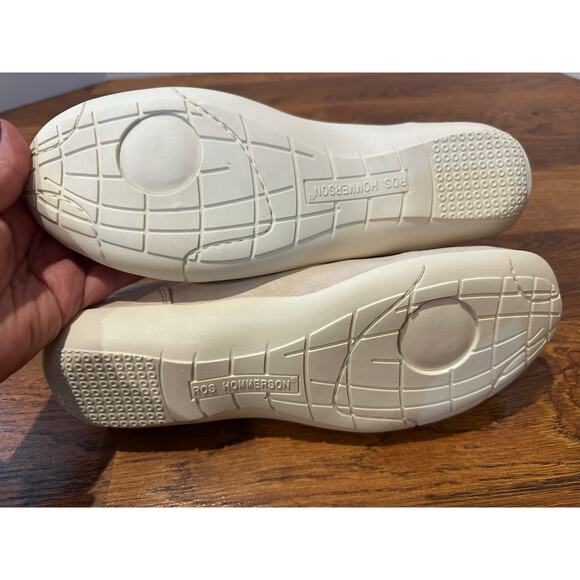 Ros Hommerson Women's Clever Faux Suede Slip On Shoes Ivory/Brown Size 8 NWT - Picture 7 of 10